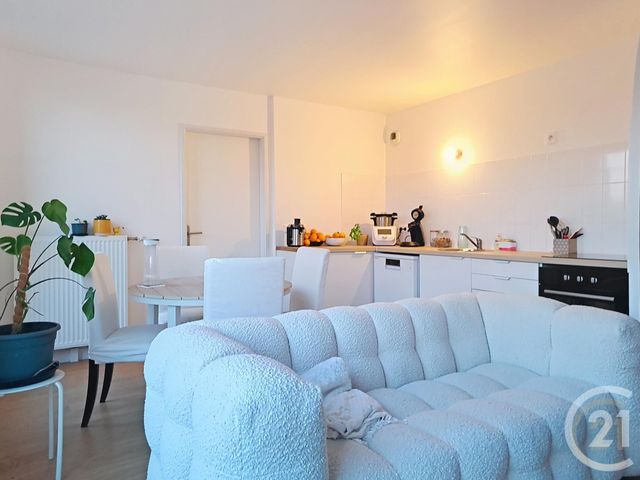 Appartement F3 à louer - 3 pièces - 63.49 m2 - COMPIEGNE - 60 - PICARDIE - Century 21 Infinity