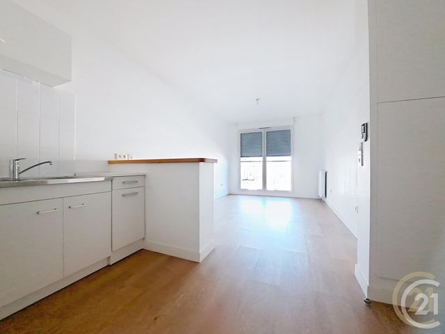 Appartement à louer - 2 pièces - 39.23 m2 - COMPIEGNE - 60 - PICARDIE - Century 21 Infinity