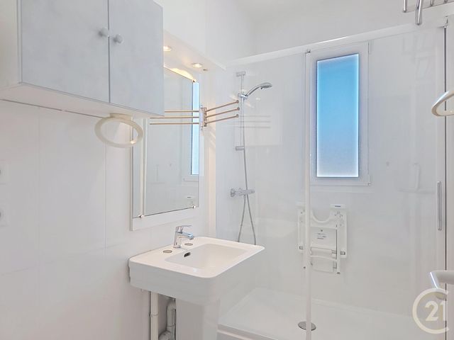 Appartement F2 à louer - 2 pièces - 56.77 m2 - COMPIEGNE - 60 - PICARDIE - Century 21 Infinity