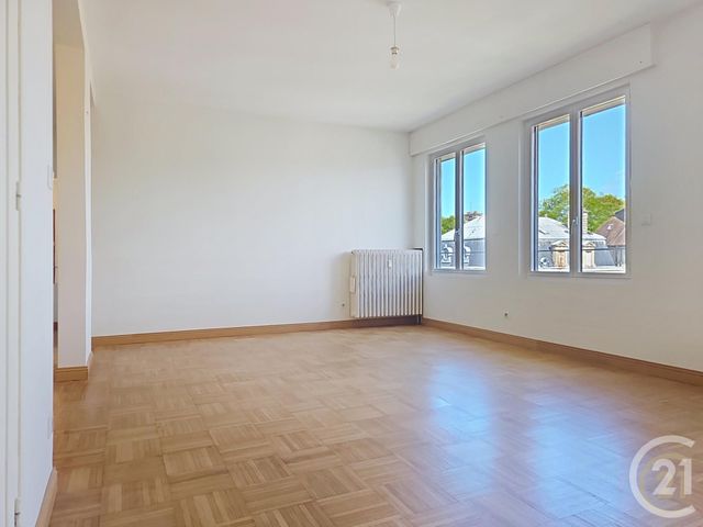 Appartement F2 à louer - 2 pièces - 56.77 m2 - COMPIEGNE - 60 - PICARDIE - Century 21 Infinity