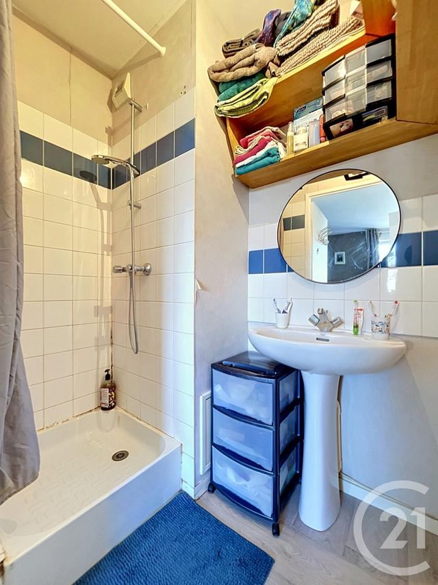 Appartement F3 à vendre - 3 pièces - 70.81 m2 - VENETTE - 60 - PICARDIE - Century 21 Infinity