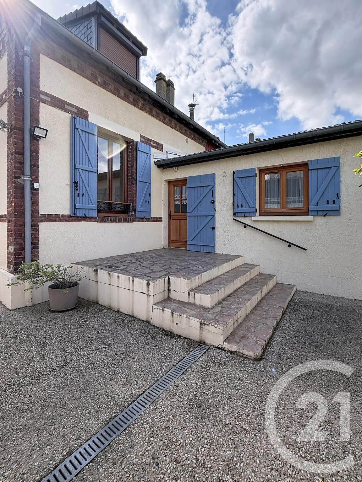 maison à vendre - 3 pièces - 75.6 m2 - COMPIEGNE - Miniature 4