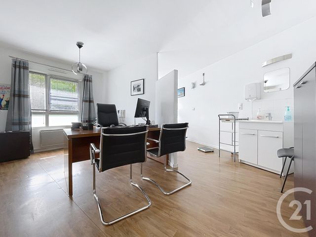 Appartement Local à vendre - 3 pièces - 54.33 m2 - COMPIEGNE - 60 - PICARDIE - Century 21 Infinity