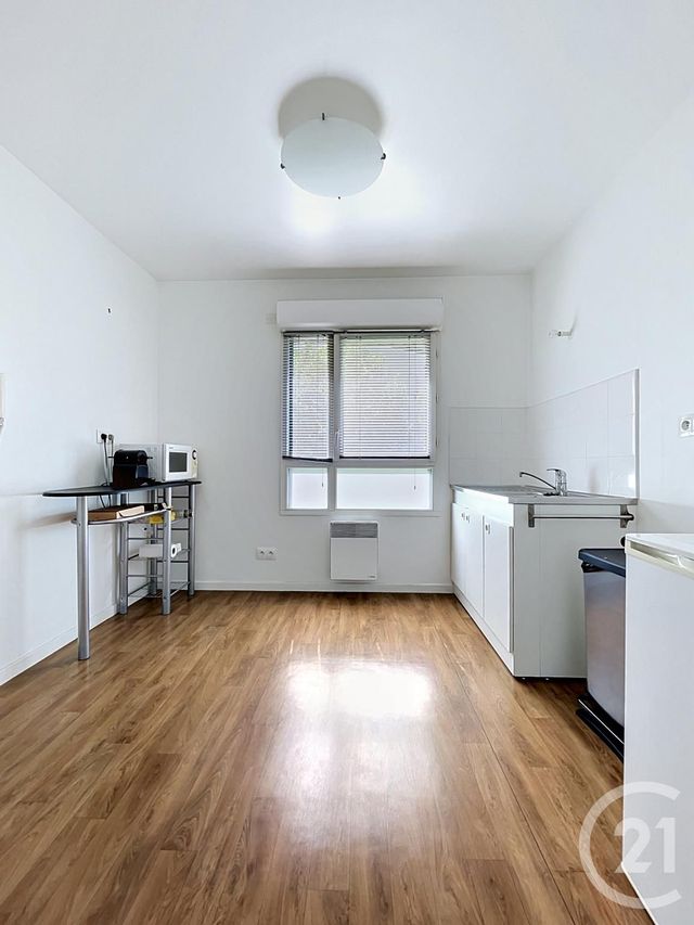 Appartement Local à vendre - 3 pièces - 54.33 m2 - COMPIEGNE - 60 - PICARDIE - Century 21 Infinity