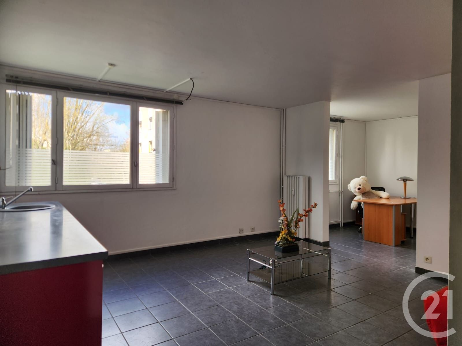 Appartement F4 à vendre - 4 pièces - 85.0 m2 - COMPIEGNE - Miniature 12