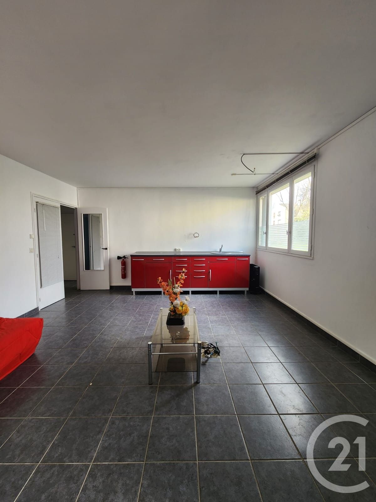 Appartement F4 à vendre - 4 pièces - 85.0 m2 - COMPIEGNE - Miniature 11
