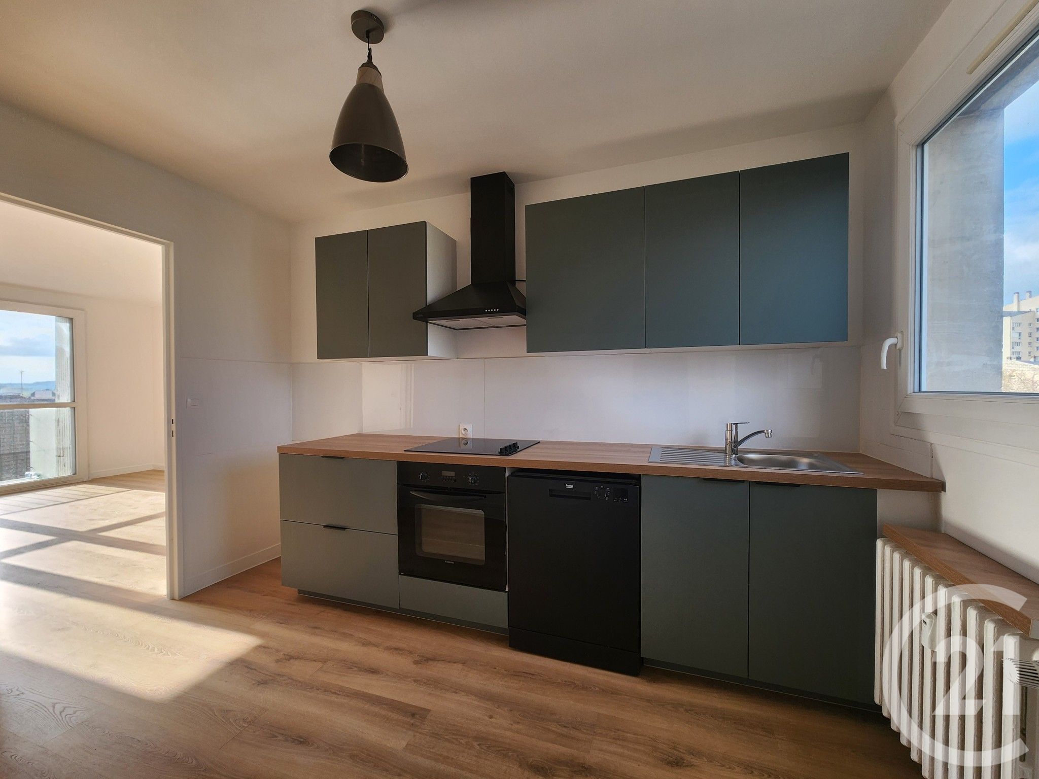 Appartement F4 à vendre - 4 pièces - 70.0 m2 - COMPIEGNE - Miniature 2