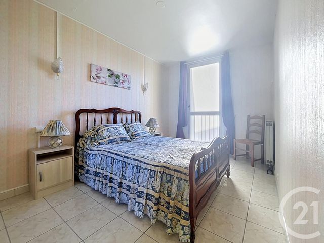 Appartement T3 à vendre - 3 pièces - 90.78 m2 - MARGNY LES COMPIEGNE - 60 - PICARDIE - Century 21 Infinity