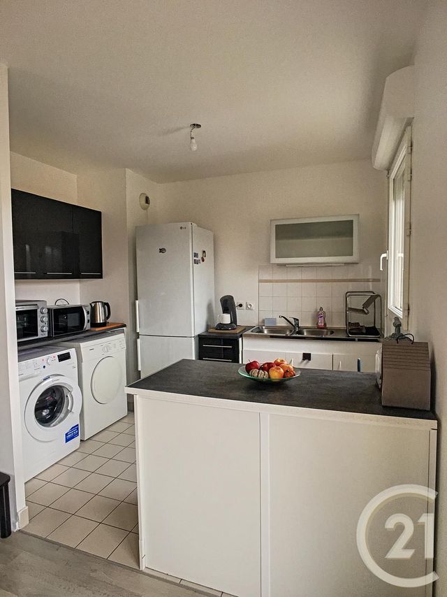 Appartement F2 à louer - 2 pièces - 50.54 m2 - MARGNY LES COMPIEGNE - 60 - PICARDIE - Century 21 Infinity
