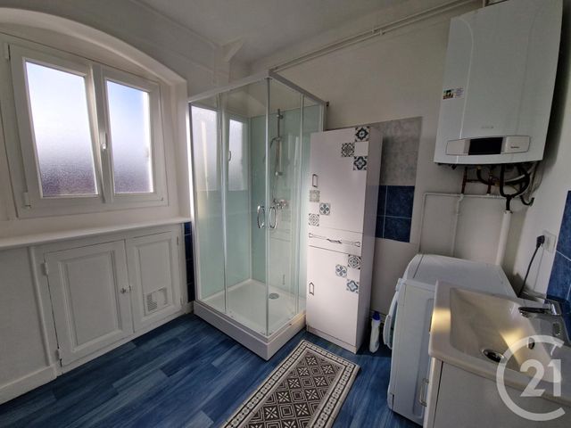 Appartement F3 à louer - 3 pièces - 61.0 m2 - COMPIEGNE - 60 - PICARDIE - Century 21 Infinity