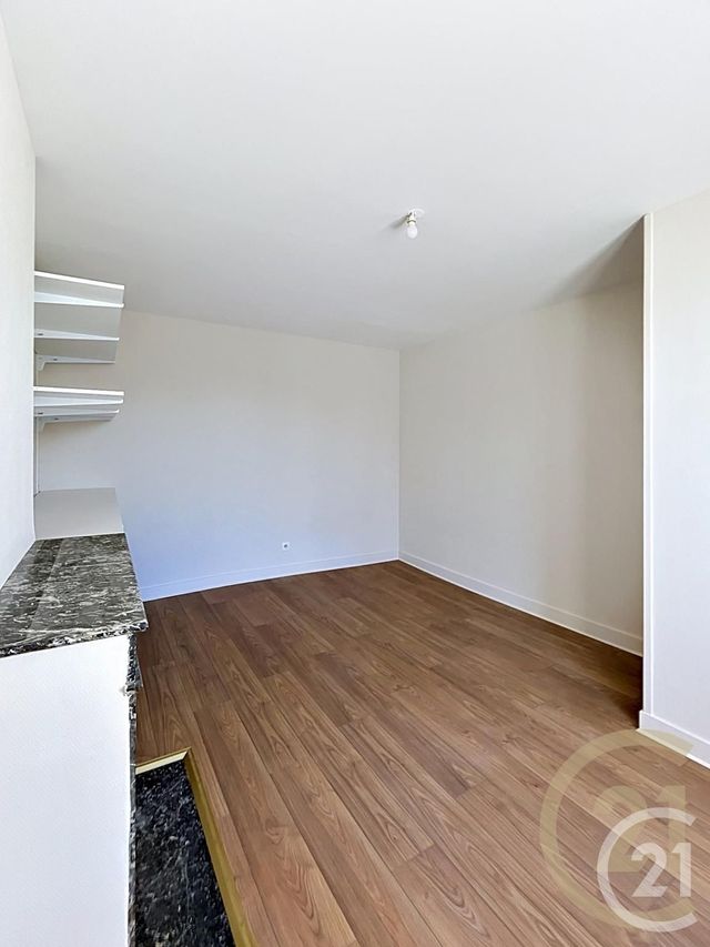 Appartement F2 à louer - 2 pièces - 42.23 m2 - LACROIX ST OUEN - 60 - PICARDIE - Century 21 Infinity