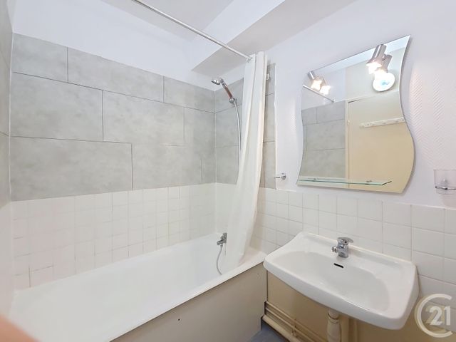 Appartement F2 à louer - 2 pièces - 46.72 m2 - COMPIEGNE - 60 - PICARDIE - Century 21 Infinity