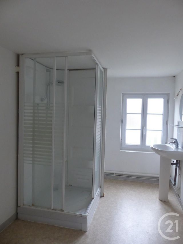 Appartement F3 à louer - 3 pièces - 75.0 m2 - MONCHY HUMIERES - 60 - PICARDIE - Century 21 Infinity