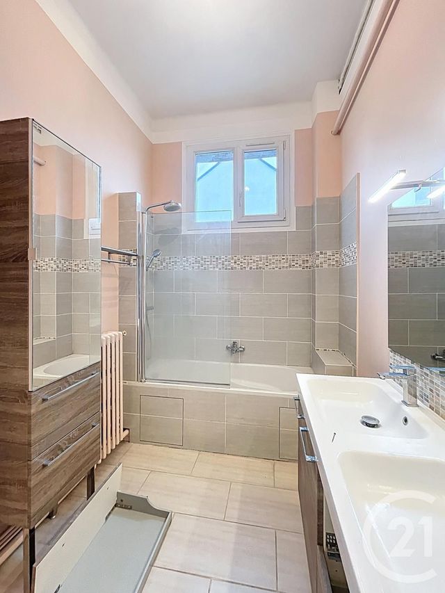 Appartement F4 à louer - 4 pièces - 122.25 m2 - COMPIEGNE - 60 - PICARDIE - Century 21 Infinity
