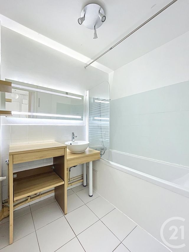Appartement F3 à louer - 3 pièces - 58.33 m2 - COMPIEGNE - 60 - PICARDIE - Century 21 Infinity
