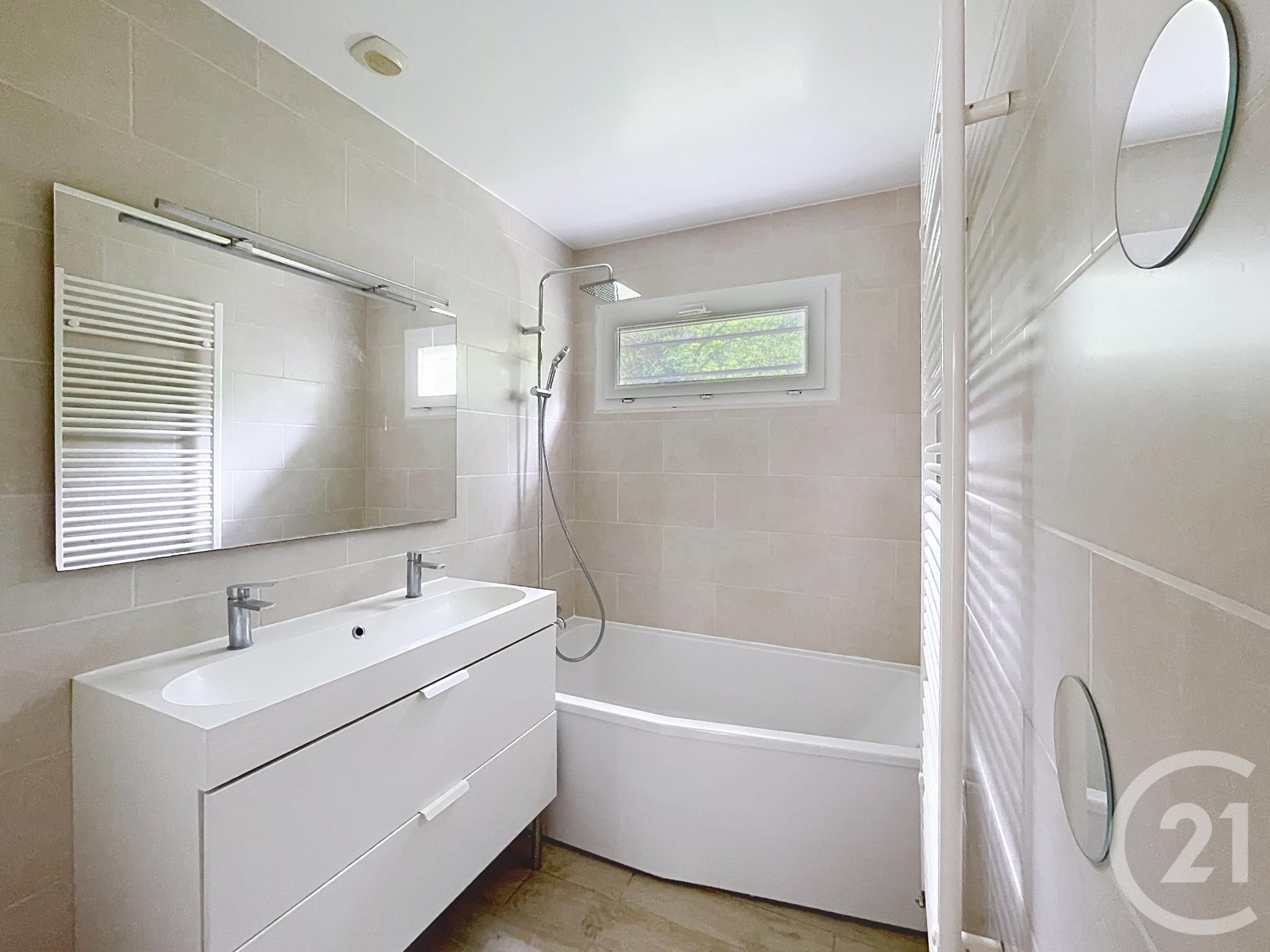 maison à vendre - 4 pièces - 122.11 m2 - VILLERS SUR COUDUN - Miniature 5