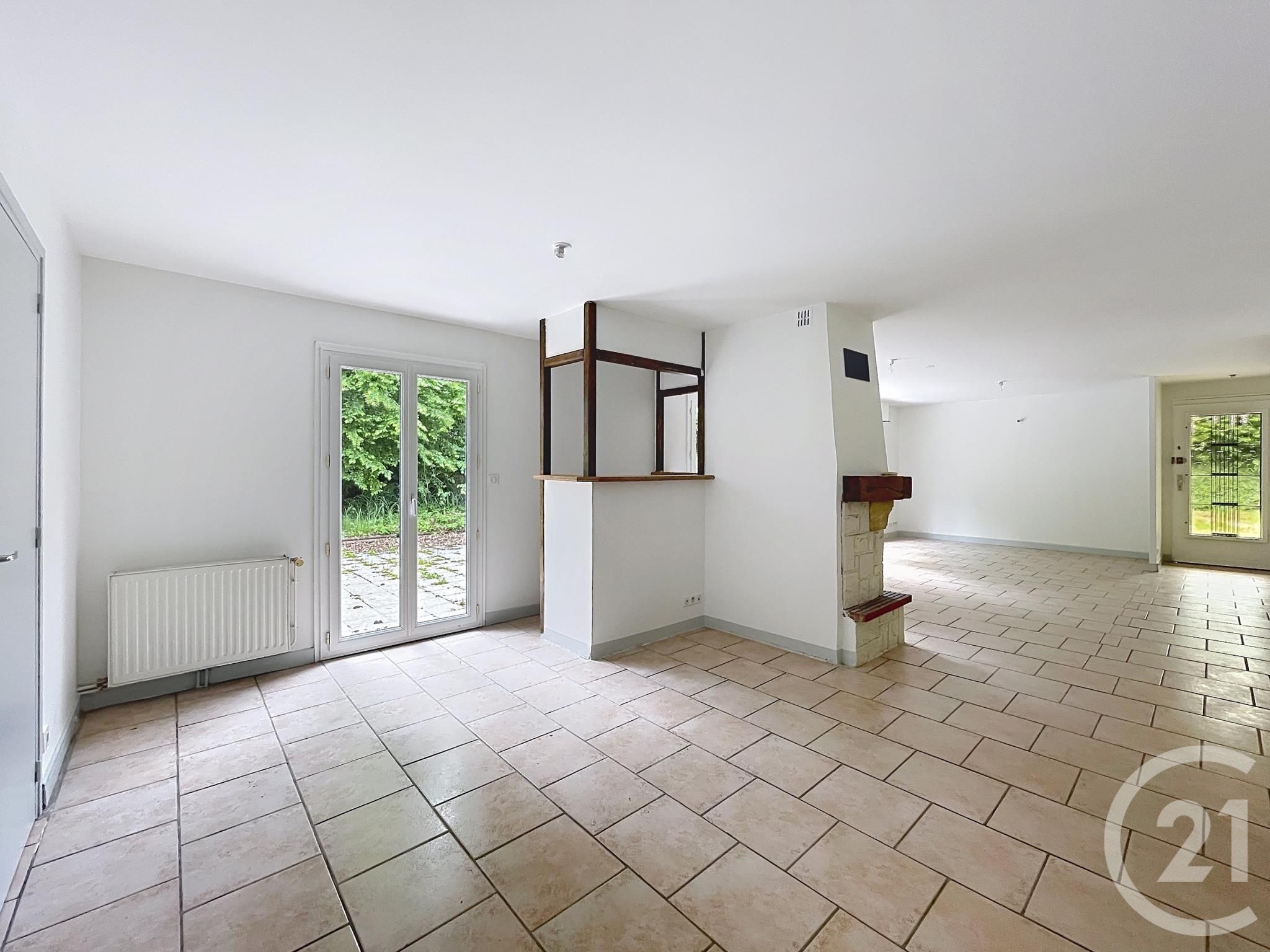 maison à vendre - 4 pièces - 122.11 m2 - VILLERS SUR COUDUN - Miniature 2