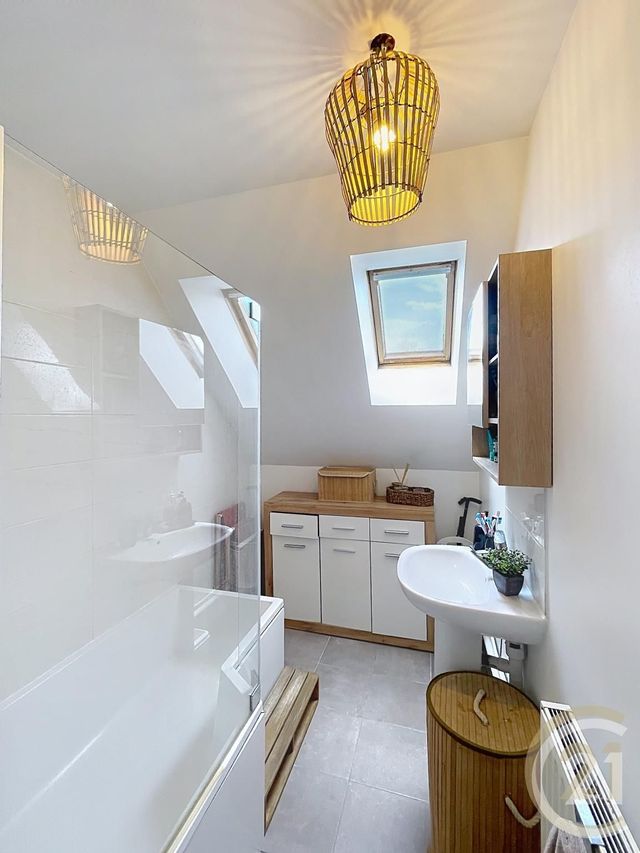 maison à louer - 5 pièces - 105.99 m2 - COMPIEGNE - 60 - PICARDIE - Century 21 Infinity