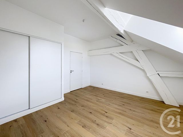 Appartement Duplex à louer - 5 pièces - 137.8 m2 - COMPIEGNE - 60 - PICARDIE - Century 21 Infinity
