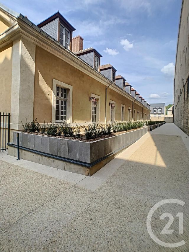 Appartement Duplex à louer - 5 pièces - 137.8 m2 - COMPIEGNE - 60 - PICARDIE - Century 21 Infinity
