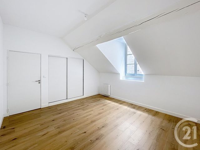 Appartement Duplex à louer - 5 pièces - 137.8 m2 - COMPIEGNE - 60 - PICARDIE - Century 21 Infinity