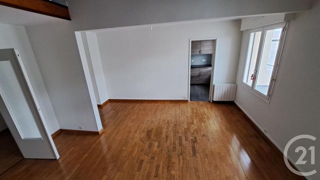 Appartement F4 à louer - 4 pièces - 84.21 m2 - COMPIEGNE - 60 - PICARDIE - Century 21 Infinity