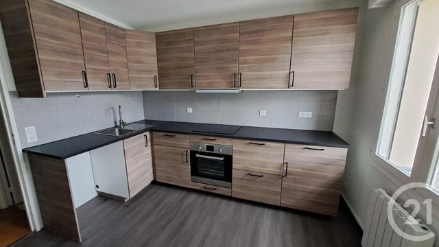 Appartement F4 à louer - 4 pièces - 84.21 m2 - COMPIEGNE - 60 - PICARDIE - Century 21 Infinity
