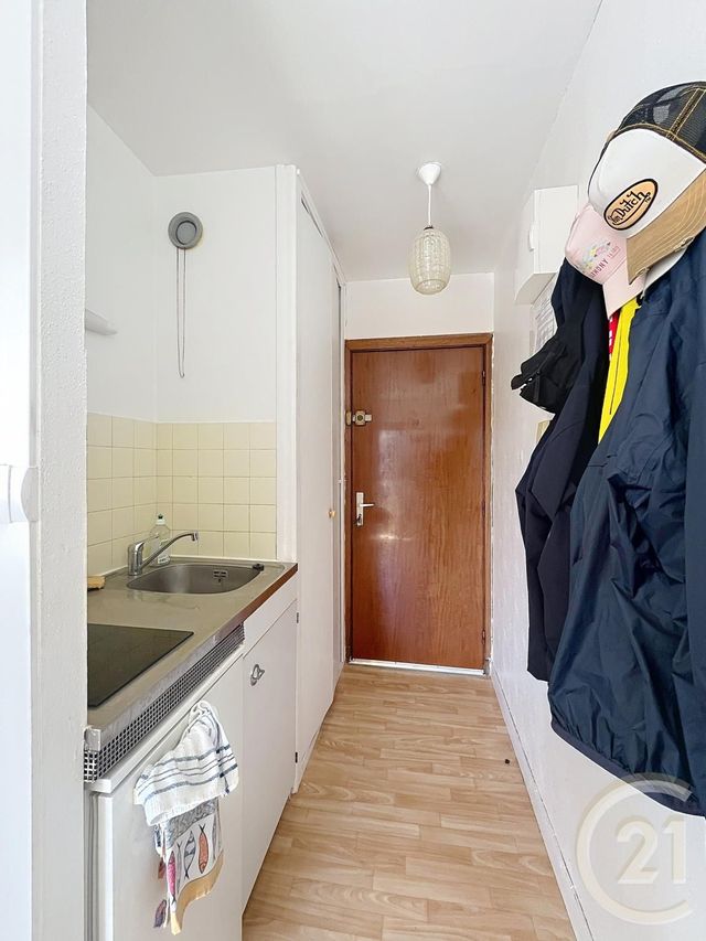 Appartement Studio à louer - 1 pièce - 17.62 m2 - COMPIEGNE - 60 - PICARDIE - Century 21 Infinity