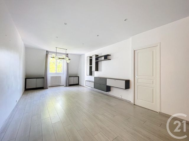 Appartement F3 à vendre - 3 pièces - 72.15 m2 - COMPIEGNE - 60 - PICARDIE - Century 21 Infinity