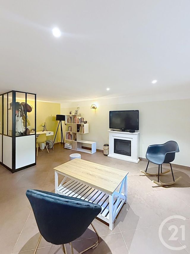 Appartement F2 à vendre - 2 pièces - 71.8 m2 - CLAIROIX - 60 - PICARDIE - Century 21 Infinity