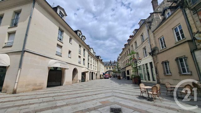 Appartement Studio à louer - 1 pièce - 29.53 m2 - COMPIEGNE - 60 - PICARDIE - Century 21 Infinity