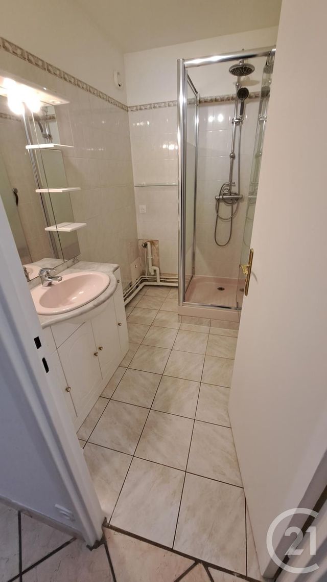 Appartement F3 à louer - 3 pièces - 67.44 m2 - COMPIEGNE - 60 - PICARDIE - Century 21 Infinity