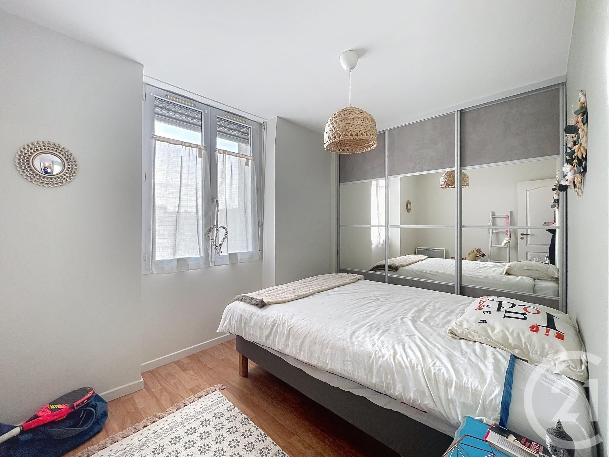 Appartement T4 à vendre - 4 pièces - 95.4 m2 - COMPIEGNE - Miniature 6