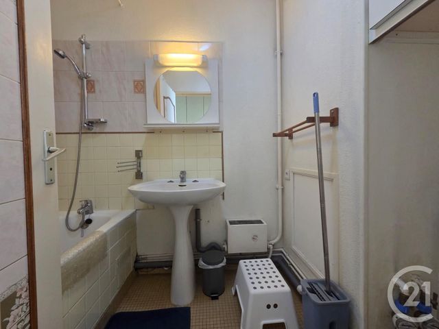 Appartement Studio à louer - 1 pièce - 28.44 m2 - COMPIEGNE - 60 - PICARDIE - Century 21 Infinity
