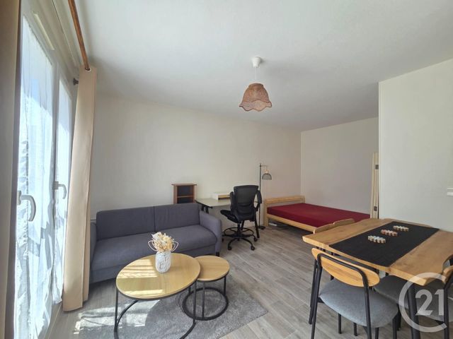 Appartement Studio à louer - 1 pièce - 28.44 m2 - COMPIEGNE - 60 - PICARDIE - Century 21 Infinity