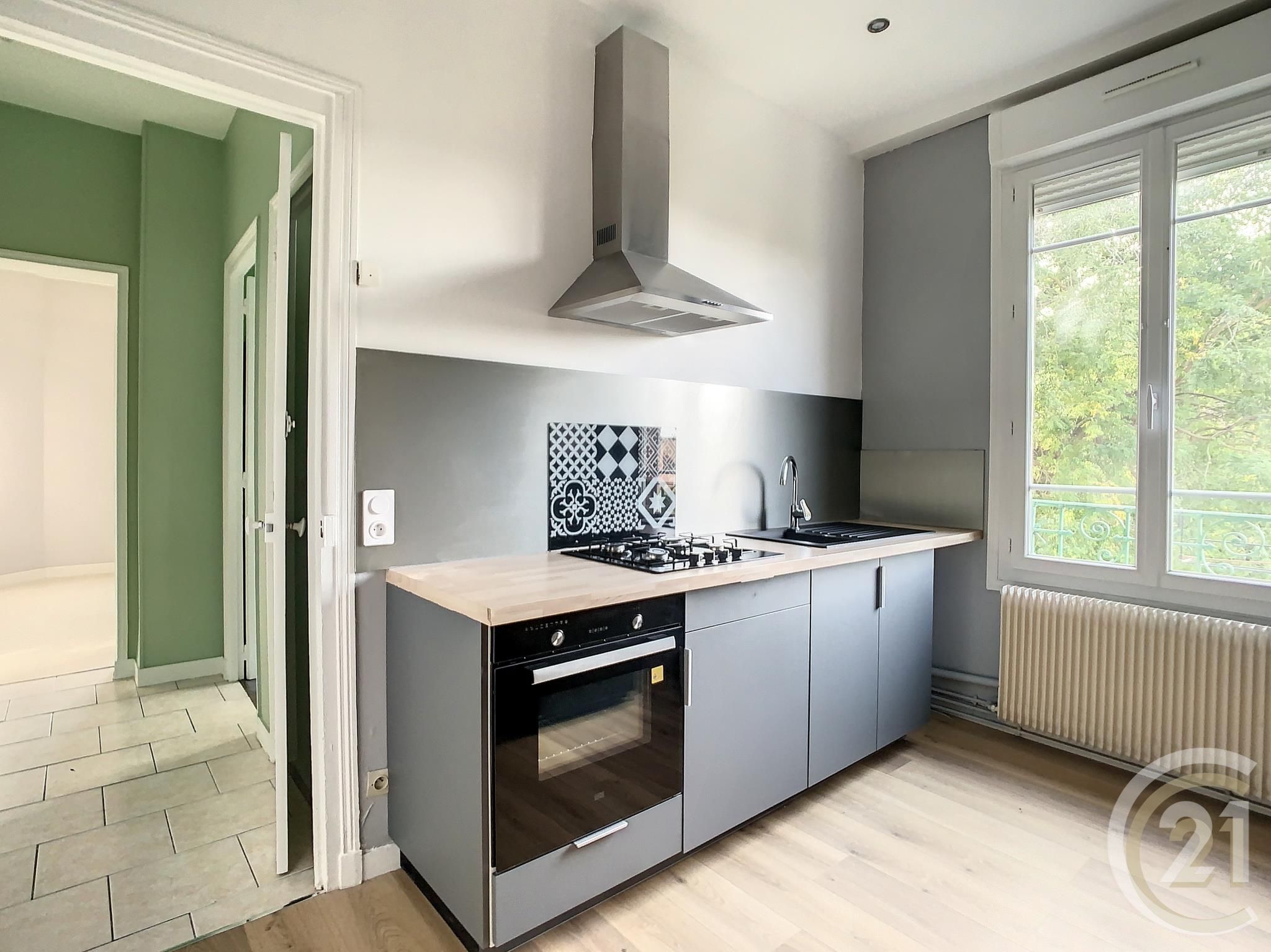 Appartement F1 bis à louer - 2 pièces - 35.14 m2 - COMPIEGNE - Miniature 4
