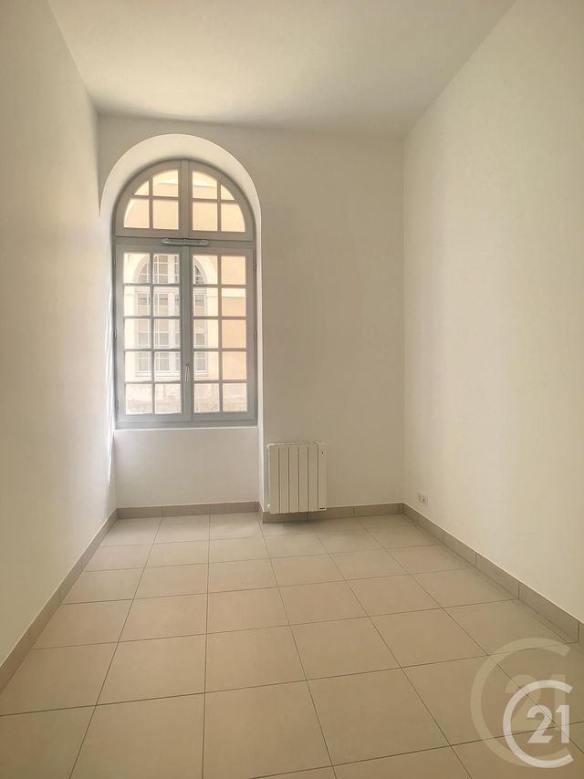 Appartement F2 à louer - 2 pièces - 52.05 m2 - COMPIEGNE - 60 - PICARDIE - Century 21 Infinity