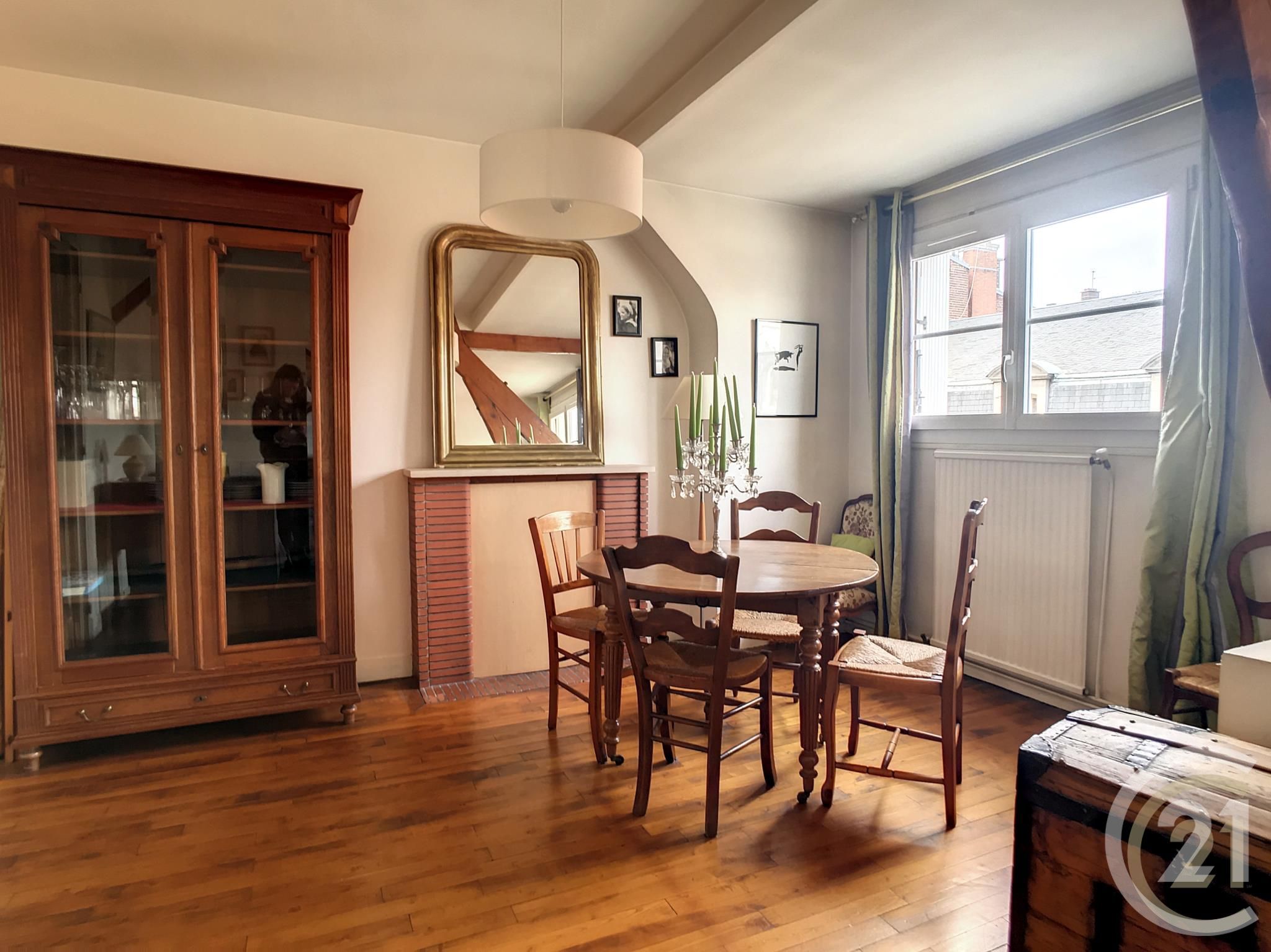 Appartement F3 à louer - 3 pièces - 69.49 m2 - COMPIEGNE - Miniature 2