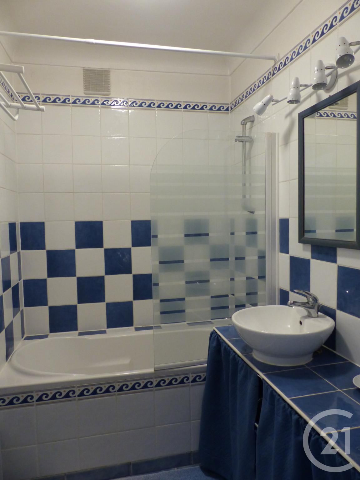 Appartement F3 à louer - 3 pièces - 69.49 m2 - COMPIEGNE - Miniature 10