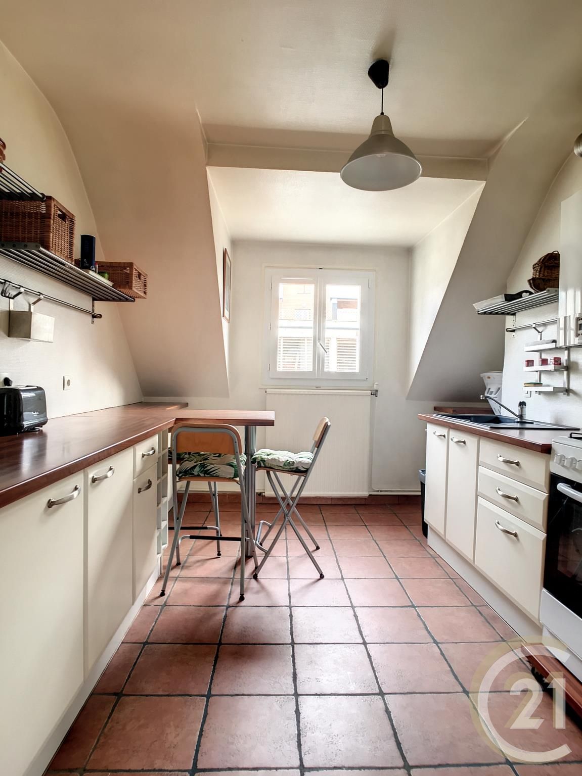 Appartement F3 à louer - 3 pièces - 69.49 m2 - COMPIEGNE - Miniature 4