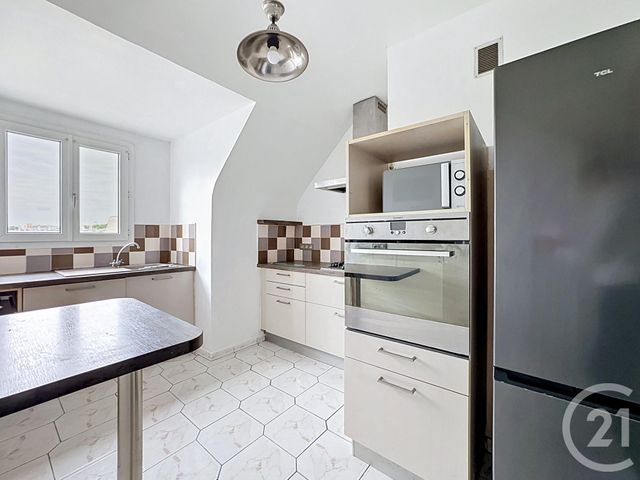 Appartement F3 à louer - 3 pièces - 74.72 m2 - COMPIEGNE - 60 - PICARDIE - Century 21 Infinity