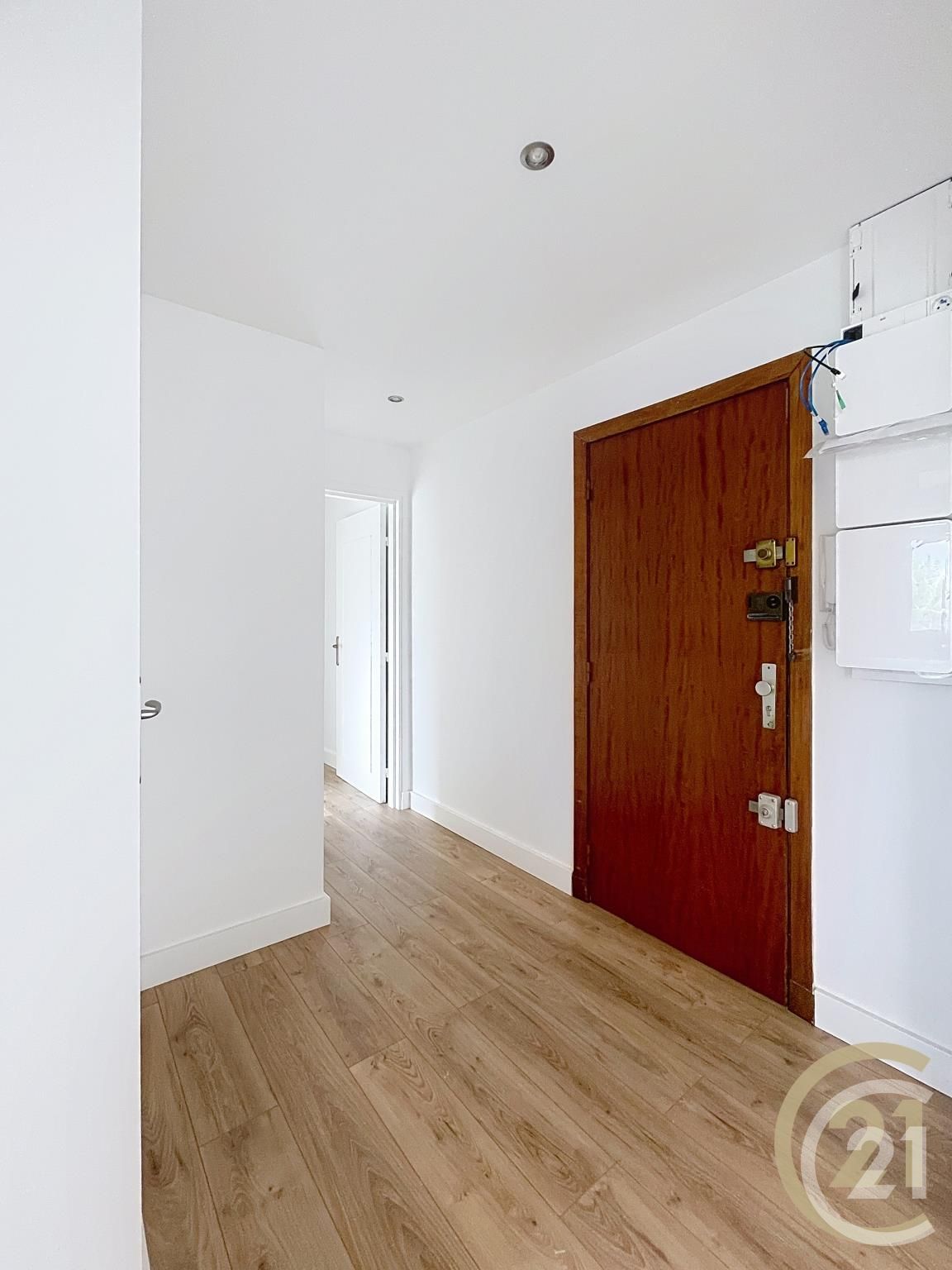 Appartement F3 à louer - 3 pièces - 69.45 m2 - COMPIEGNE - Miniature 3