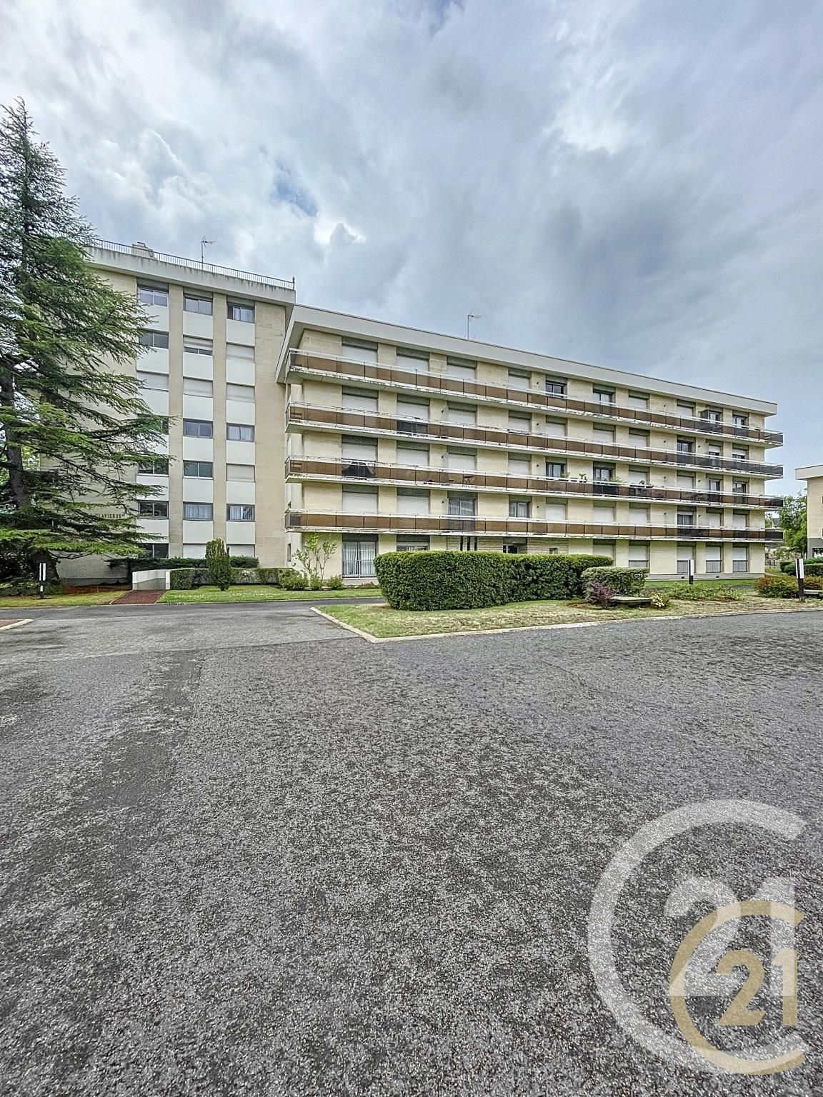 Appartement F3 à louer - 3 pièces - 69.45 m2 - COMPIEGNE - Miniature 9