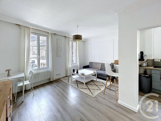 Appartement F2 à louer COMPIEGNE