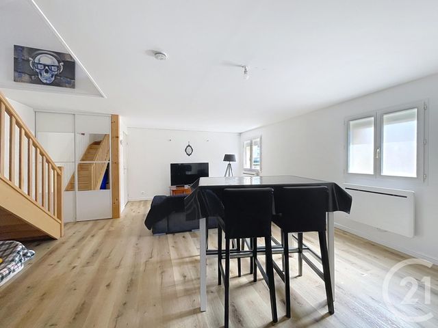 Appartement F3 à vendre - 4 pièces - 76.48 m2 - BETHISY ST PIERRE - 60 - PICARDIE - Century 21 Infinity