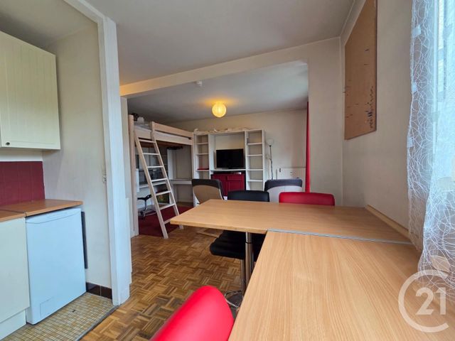 Appartement Studio à louer - 1 pièce - 28.24 m2 - COMPIEGNE - 60 - PICARDIE - Century 21 Infinity
