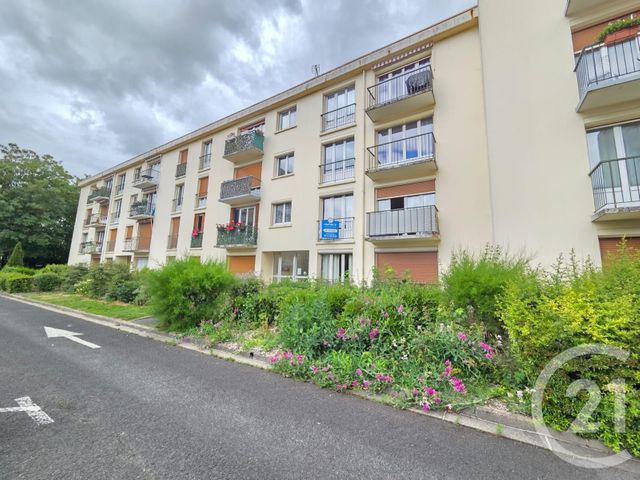 Appartement Studio à louer - 1 pièce - 28.24 m2 - COMPIEGNE - 60 - PICARDIE - Century 21 Infinity