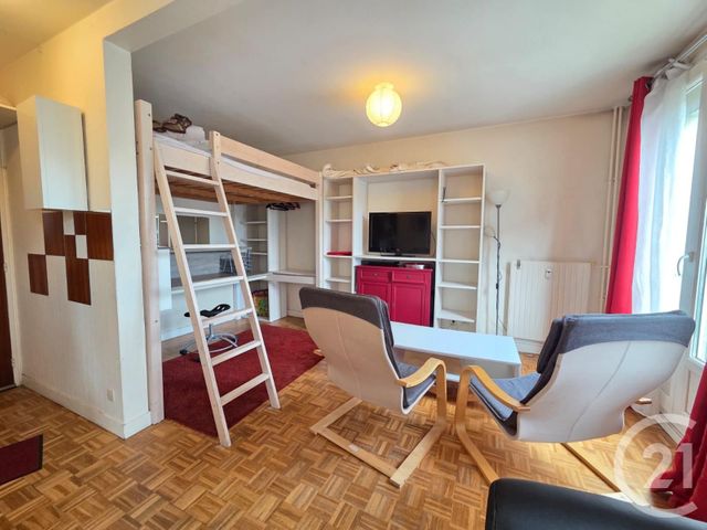 Appartement Studio à louer - 1 pièce - 28.24 m2 - COMPIEGNE - 60 - PICARDIE - Century 21 Infinity