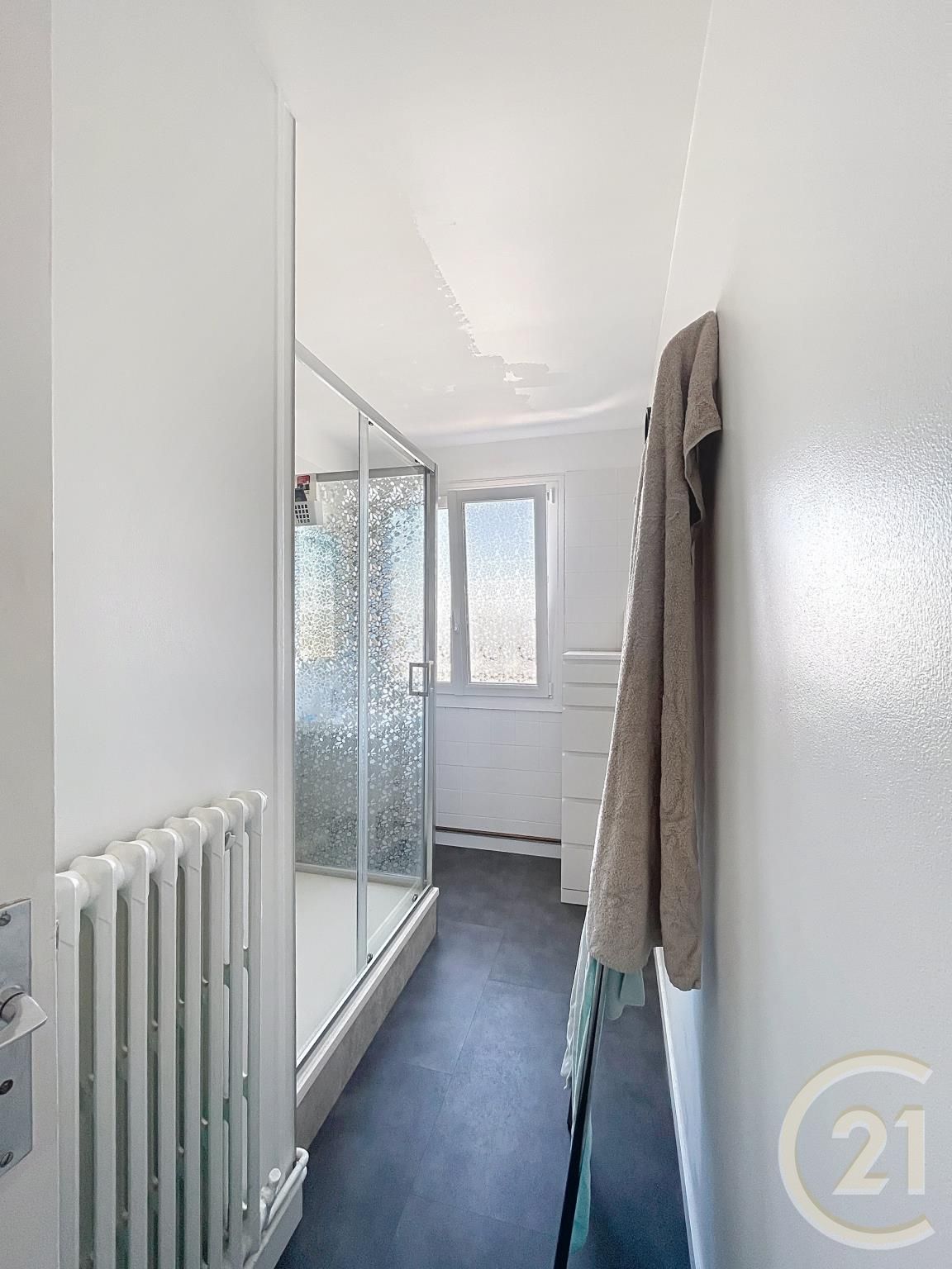 Appartement Chambre à louer - 1 pièce - 10.32 m2 - COMPIEGNE - Miniature 5