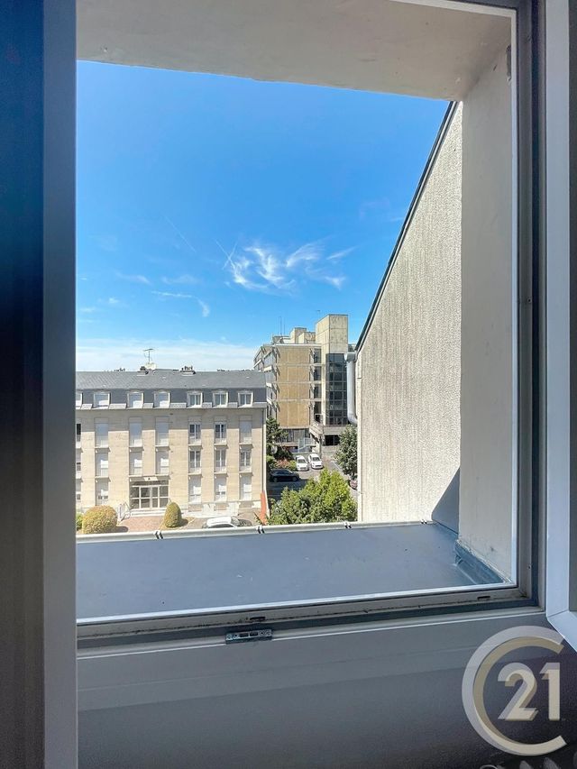 Appartement Chambre à louer - 1 pièce - 10.32 m2 - COMPIEGNE - 60 - PICARDIE - Century 21 Infinity